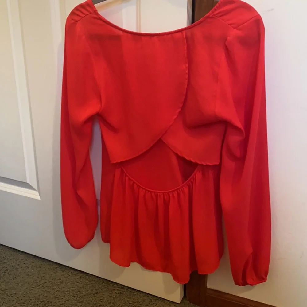 Open back top - Picture 2 of 5